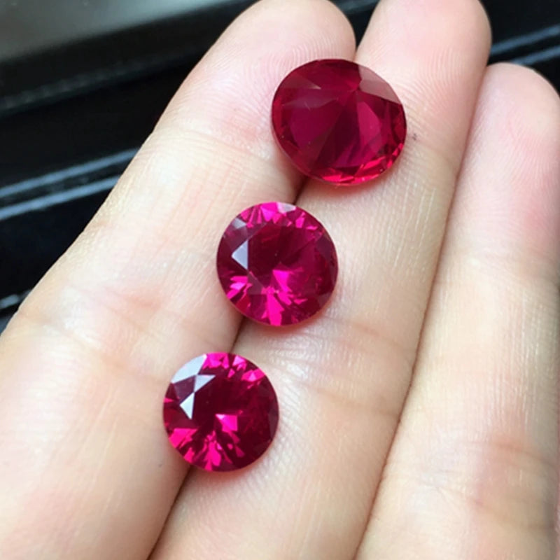 Ruby Large Cut Unheated 10.50 Cts Natural Mined 11.0mm Sri-Lanka Garnet Ruby Pigeon Red Round Cut VVS Loose Gem